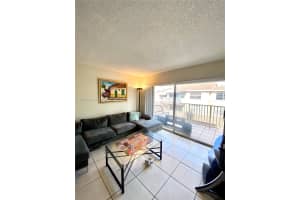 4154 NW 79th Ave #2a, Doral, FL 33166, Sold 04/29/22
