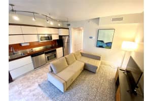 435 21st St, Miami Beach, FL 33139, Sold 03/11/22