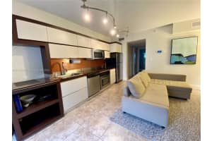 435 21st St, Miami Beach, FL 33139, Sold 03/11/22