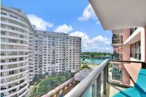 5225 Collins Ave, Miami, FL 33140, Sold 03/21/22