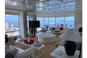 1425 Brickell Ave #58e, Miami, FL 33131, Sold 05/11/22