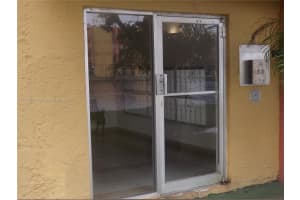 4719 NW 7th St, Miami, FL 33126, Sold 03/30/22