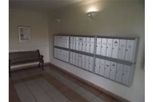 4719 NW 7th St, Miami, FL 33126, Sold 03/30/22