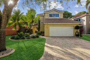 261 NW 100th Ave, Plantation, FL 33324, Sold 04/12/22