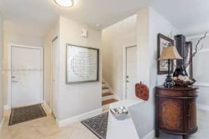 261 NW 100th Ave, Plantation, FL 33324, Sold 04/12/22
