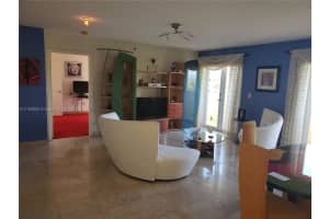 227 Michigan Ave, Miami Beach, FL 33139, Sold 03/11/22