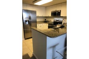 19501 W Country Club Dr, Aventura, FL 33180, Sold 06/16/22