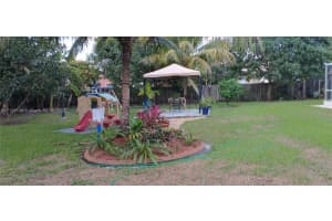 1441 SW 102nd Ave, Pembroke Pines, FL 33025, Sold 03/22/22