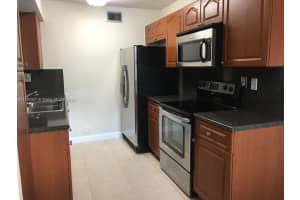 4633 NW 97th Pl, Doral, FL 33178, Sold 03/11/22