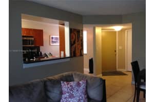 4633 NW 97th Pl, Doral, FL 33178, Sold 03/11/22