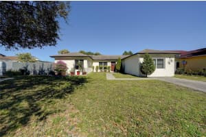5819 NW 198th Terrace, Hialeah, FL 33015, Sold 03/02/22