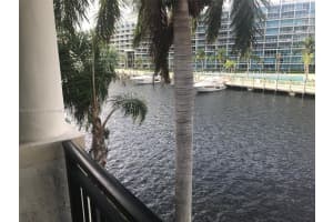 3135 NE 184th St APT 2302, Aventura, FL 33160, Sold 05/17/22