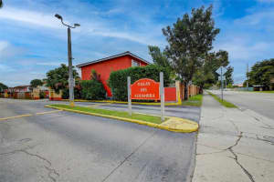 10850 NW 2nd St APT 204, Miami, FL 33172, Sold 04/06/22