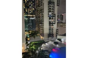 300 S Biscayne Blvd t 1705, Miami, FL 33131, Sold 03/17/22