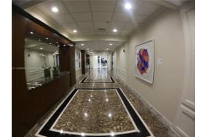 5600 Condominium, 5600 Collins Ave #8p, Miami, FL 33140, Sold 03/31/22