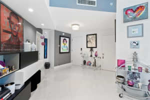 60 SW 13th St #1124, Miami, FL 33130, Sold 05/26/22