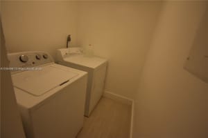 200 Palm Cir W, Pembroke Pines, FL 33025, Sold 03/24/22