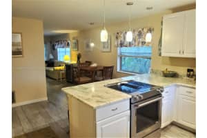 2929 SE Ocean Blvd Apt 119-6, Stuart, FL 34996, Sold 04/05/22