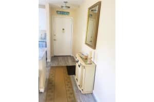 2929 SE Ocean Blvd Apt 119-6, Stuart, FL 34996, Sold 04/05/22