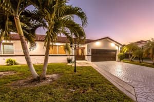 15882 SW 105th St, Miami, FL 33196, Sold 07/10/22