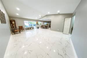 15882 SW 105th St, Miami, FL 33196, Sold 07/10/22