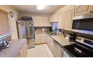 8415 SW 107th Ave #327w, Miami, FL 33173, Sold 03/04/22