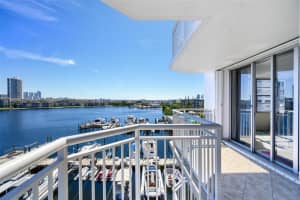 18081 Biscayne Blvd APT 505, Aventura, FL 33160, Sold 10/17/22