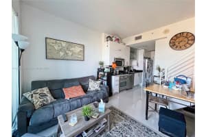 60 SW 13th St #1817, Miami, FL 33130, Sold 04/04/22
