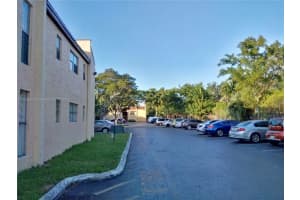 4429 Treehouse Ln B, Tamarac, FL 33319, Sold 03/11/22