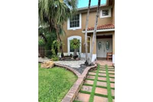 9771 NW 57th Terrace, Doral, FL 33178, Sold 04/12/22