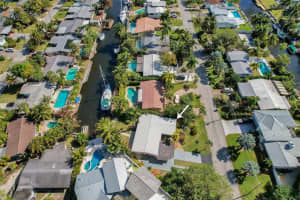 1733 SW 5th Ct, Fort Lauderdale, FL 33312, Sold 06/06/22