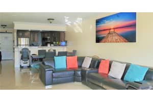 6950 NW 186th St Apt 2-417a, Hialeah, FL 33015, Sold 06/03/22