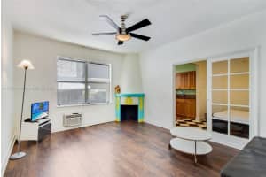 900 Jefferson Ave APT 3, Miami Beach, FL 33139, Sold 06/27/22
