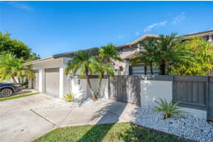 9875 NW 52nd Ln #9875, Doral, FL 33178, Sold 03/18/22
