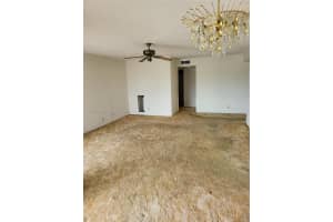 5650 Camino Del Sol #305, Boca Raton, FL 33433, Sold 04/14/22