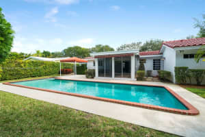 7660 SW 53rd Ct, Miami, FL 33143, Sold 03/18/22