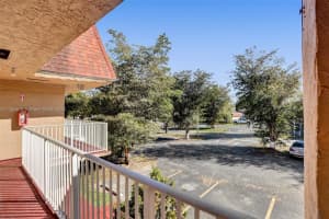 240 NW 107th Ave APT 203, Miami, FL 33172, Sold 05/27/22