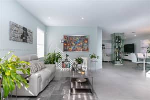 8750 NW 115th Ct, Doral, FL 33178, Sold 03/28/22