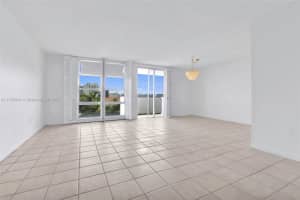 9800 W Bay Harbor Dr APT 609, Bay Harbor Islands, FL 33154, Sold 07/08/22