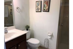 10215 NW 89th Terrace, Doral, FL 33178, Sold 05/16/22