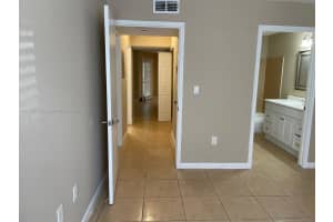 2400 NW 33rd St APT 1103, Oakland Park, FL 33309, Sold 03/31/22