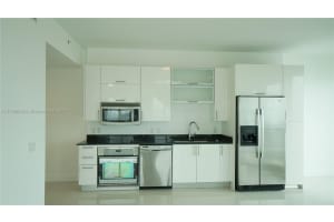 60 SW 13th St #4813, Miami, FL 33130, Sold 10/13/22
