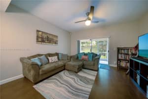 7811 Sanibel Dr, Tamarac, FL 33321, Sold 03/23/22