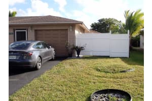 9606 NW 67th Ct, Tamarac, FL 33321, Sold 04/04/22