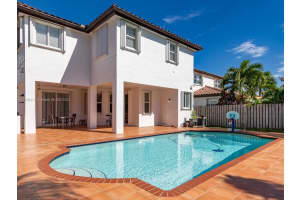 16332 SW 62nd Ter, Miami, FL 33193, Sold 03/31/22