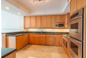 3201 NE 183rd St APT 2002, Aventura, FL 33160, Sold 09/30/22