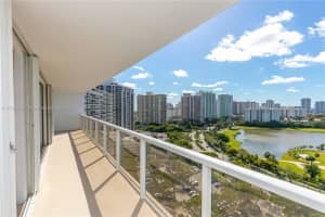 3701 N Country Club Dr APT 2006, Aventura, FL 33180, Sold 03/31/22