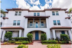 2652 SW 118th Way, Miramar, FL 33025, Sold 03/25/22