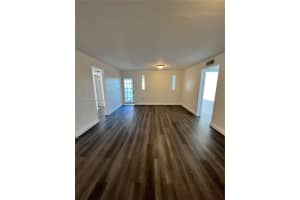 9441 SW 76th St APT V31, Miami, FL 33173, Sold 04/11/22
