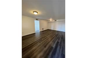 9441 SW 76th St APT V31, Miami, FL 33173, Sold 04/11/22